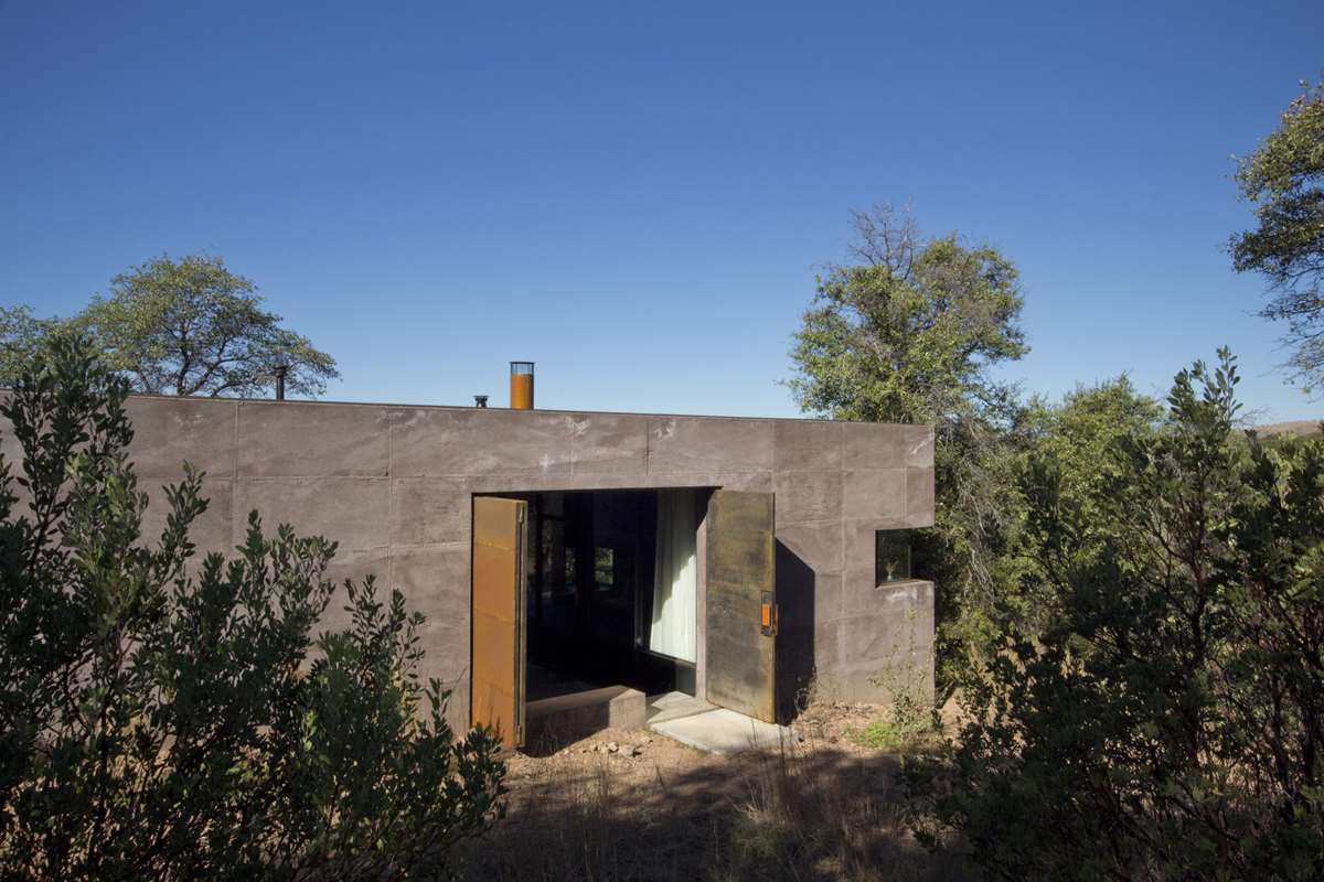 Casa Caldera Off-Grid Self-Sustainable House by DUST