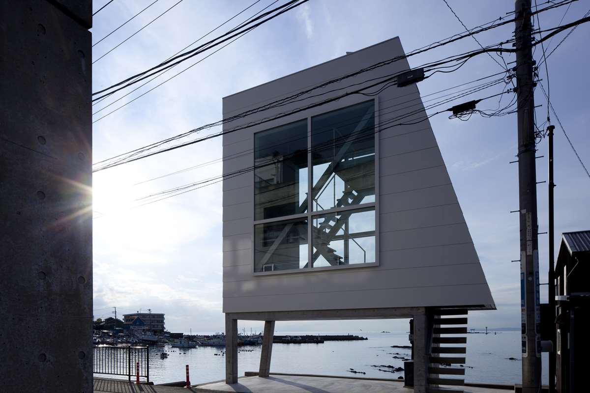 Window House by Yasutaka Yoshimura Architects