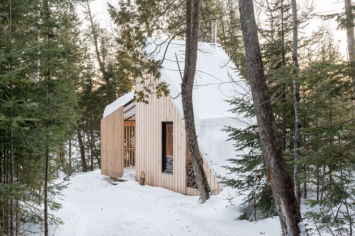 Small Forest Retreat in Ottawa by L'Abri