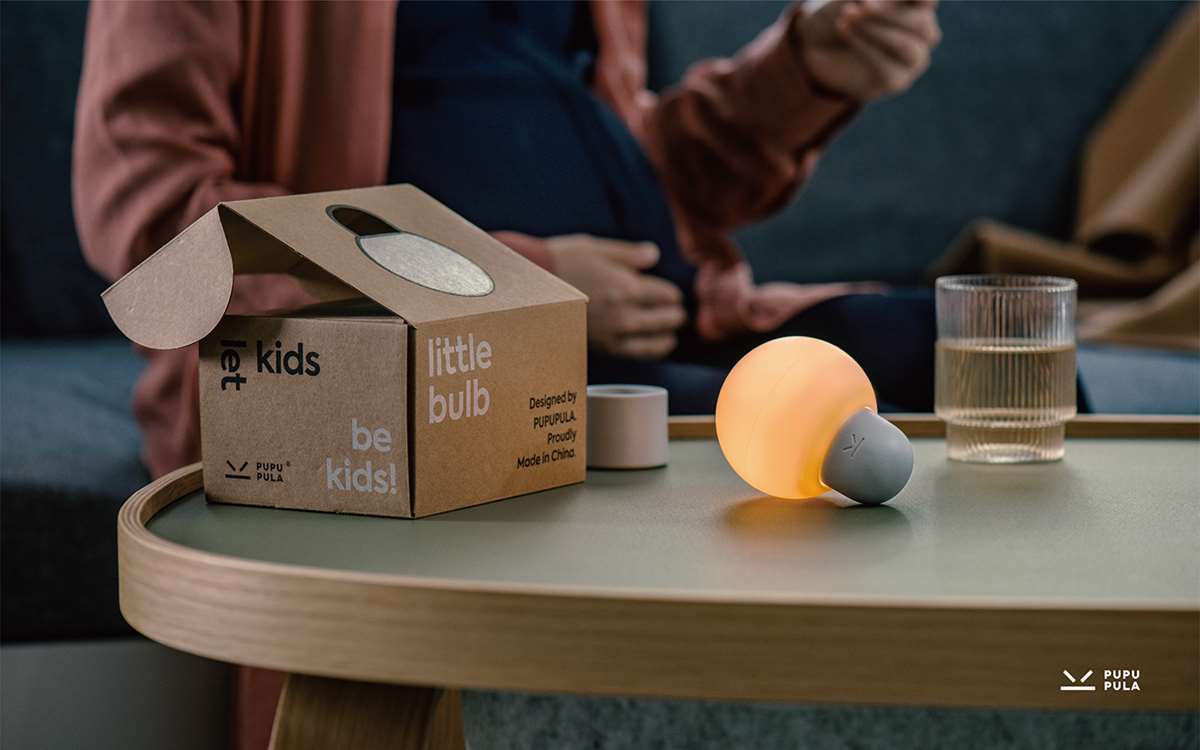 Squeezable Wireless Lamp Little Bulb Pro by PUPUPULA