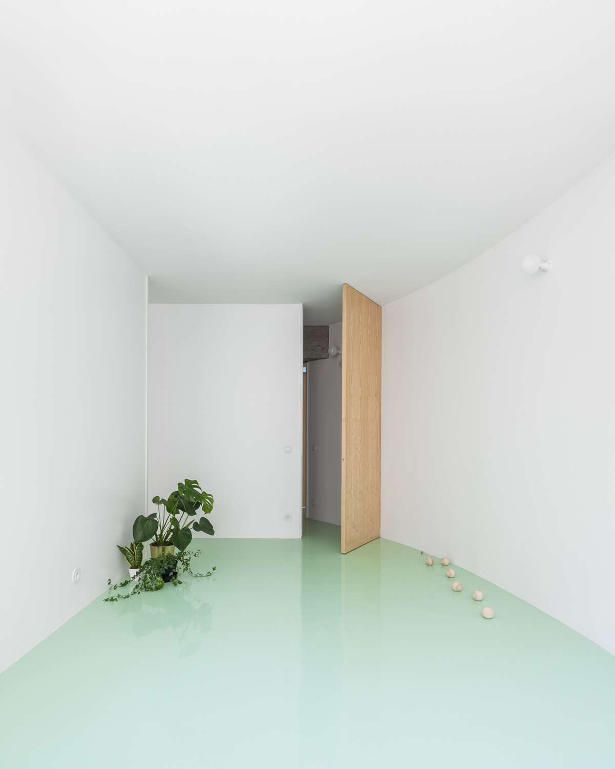 Apartment on a Mint Floor by fala atelier