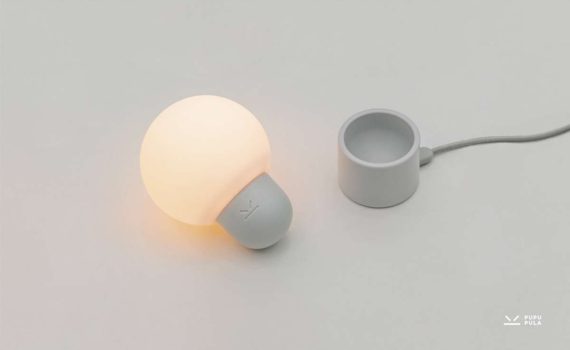 Squeezable Wireless Lamp Little Bulb Pro by PUPUPULA