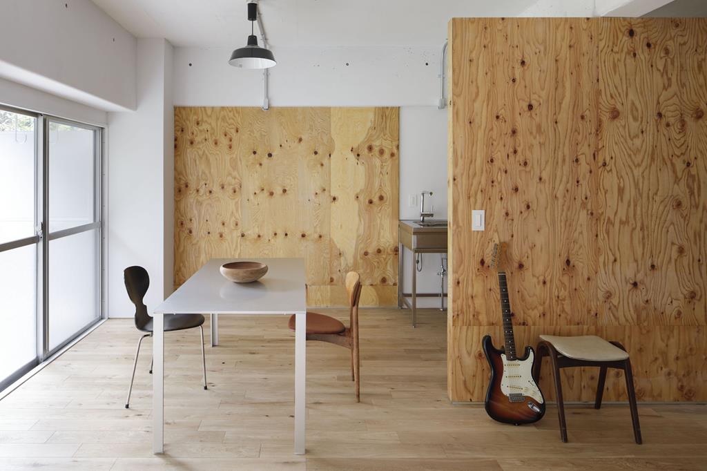 1970s Apartment Renovation in Tokyo by G Architects Studio