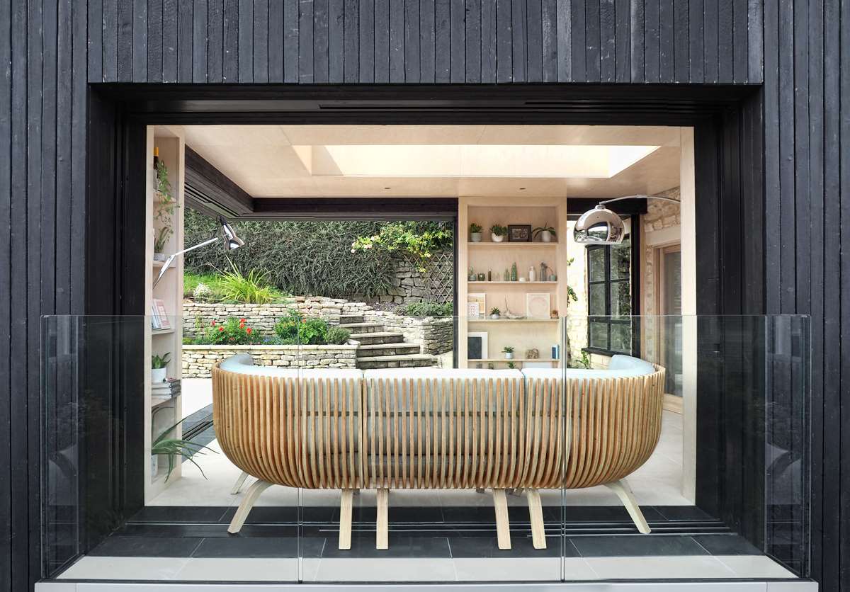 Reading Room Extension to a 17th Century Cottage