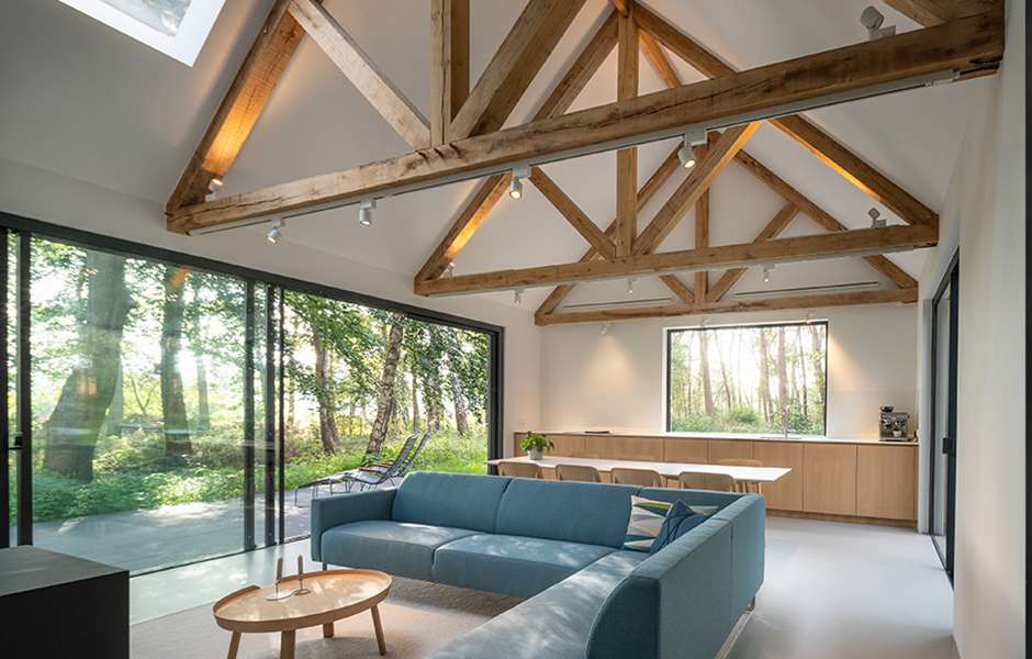 Villa Tonden Wood Clad Holiday Retreat by HofmanDujardin