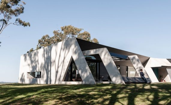 Great Granny House in Coopers Shoot by Harley Graham Architects