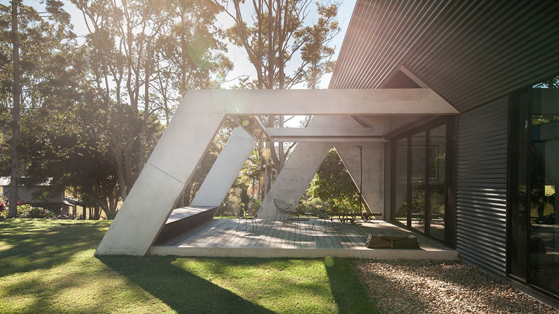 Great Granny House in Coopers Shoot by Harley Graham Architects