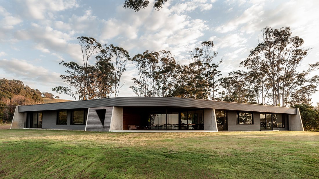 Great Granny House in Coopers Shoot by Harley Graham Architects