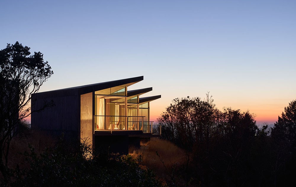 Ridge Concrete Guesthouse in Sonoma by Mork-Ulnes Architects