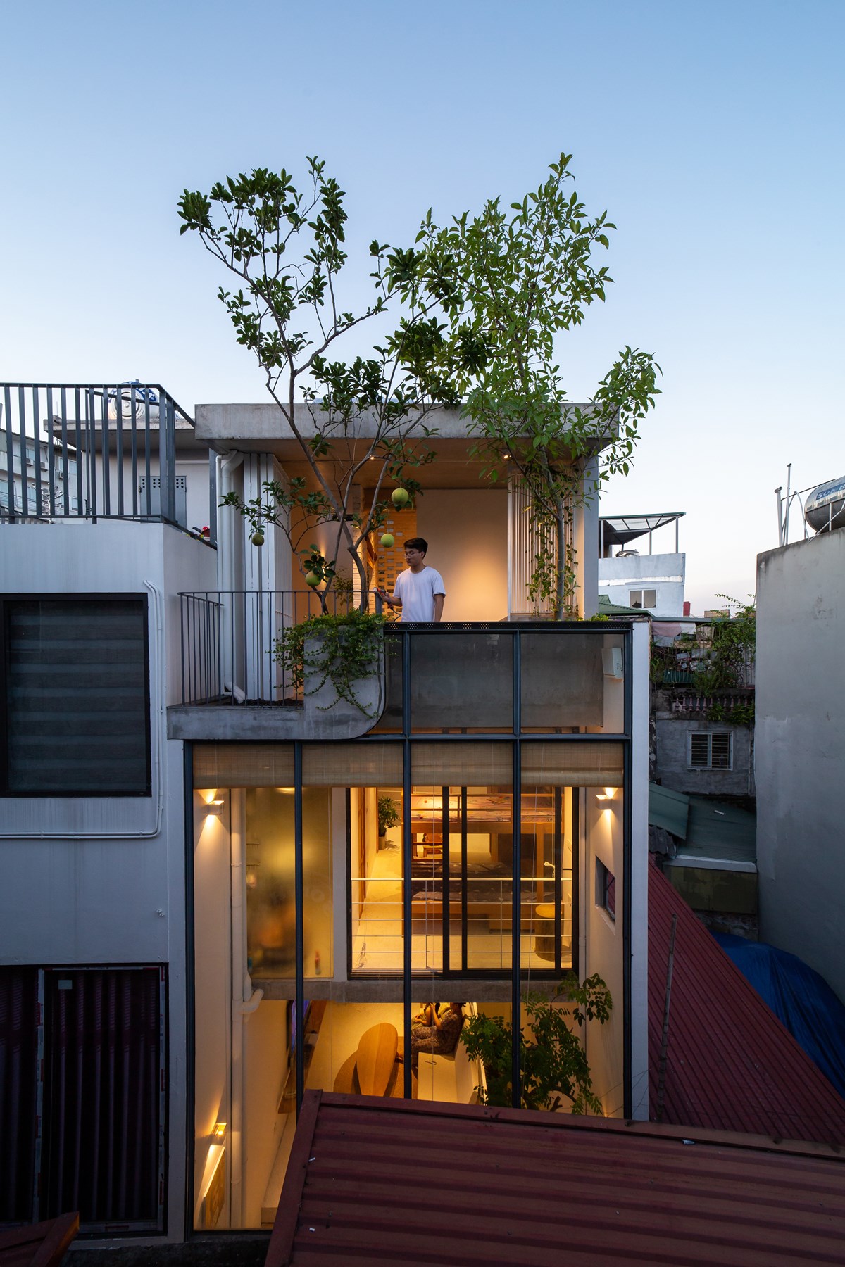 TH House in Hanoi by ODDO Architects