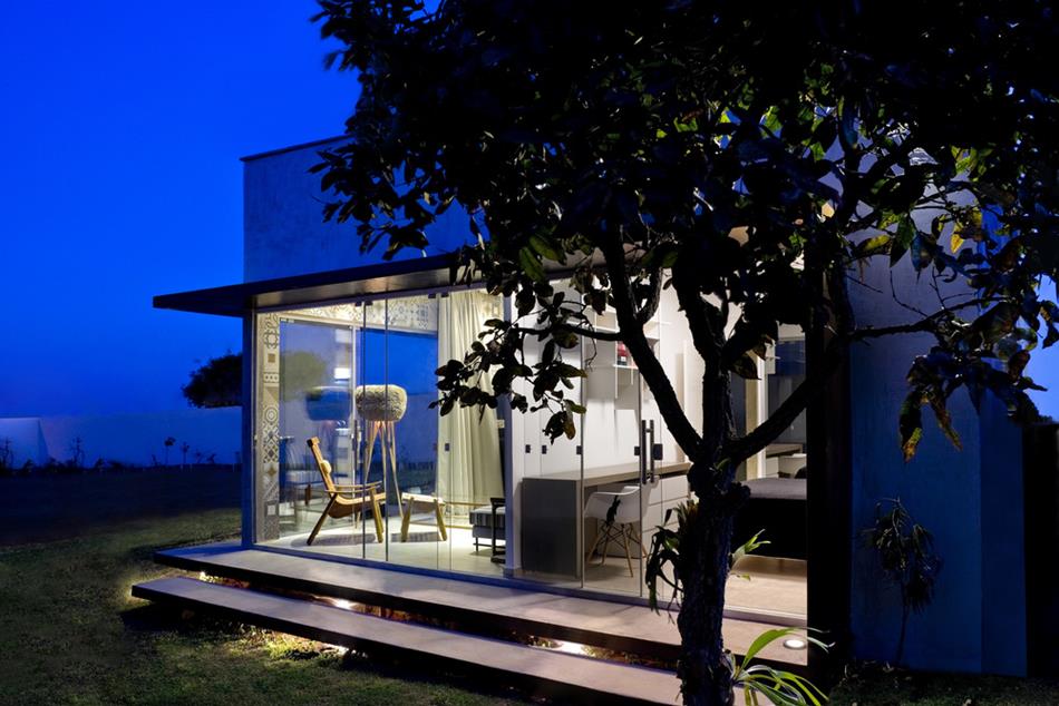 Box House by 1:1 arquitetura:design