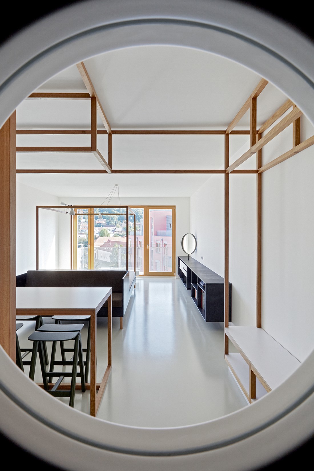 Guest Apartment by DDAANN Architects