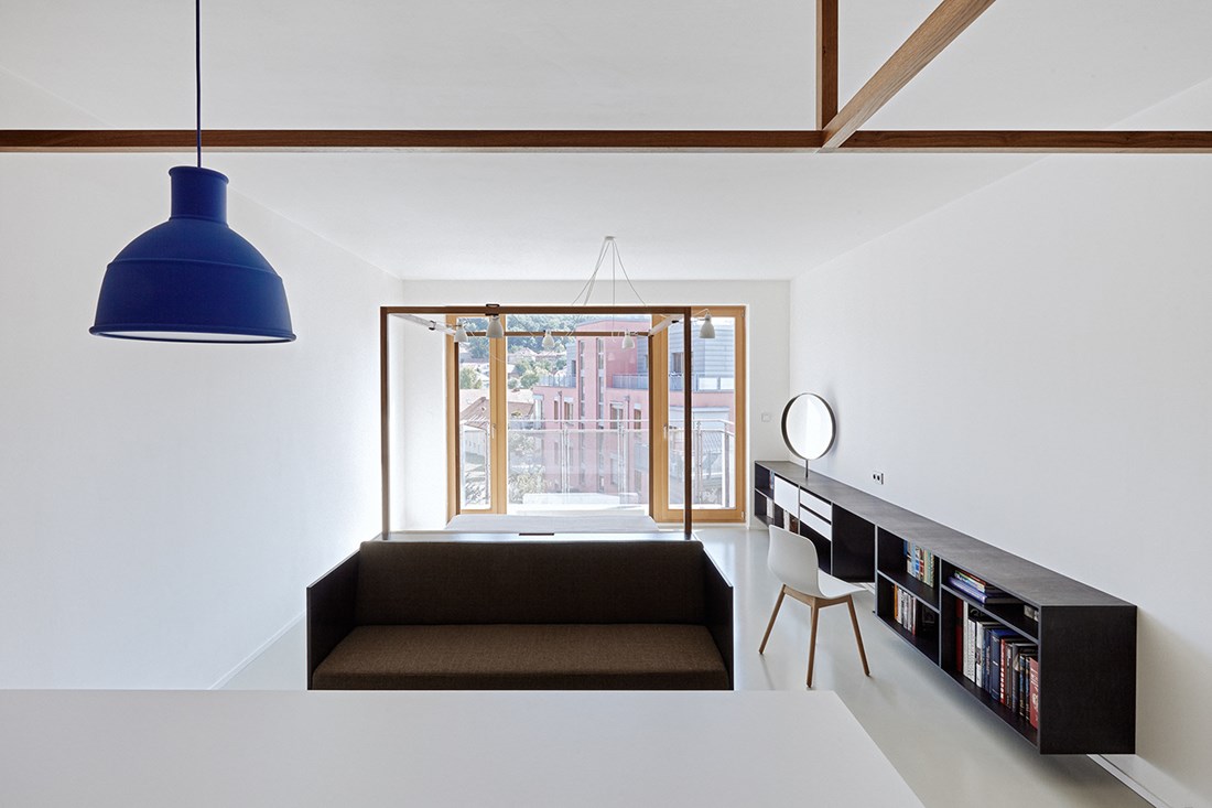 Guest Apartment by DDAANN Architects