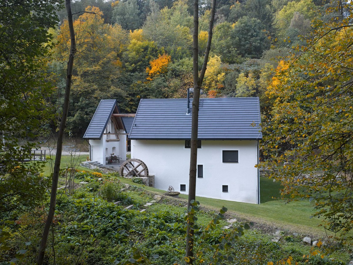 Renovation and Reconstruction of a Mill in Central Bohemia