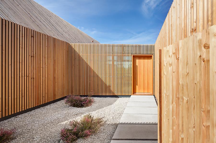 Timber House by KÜHNLEIN Architektur