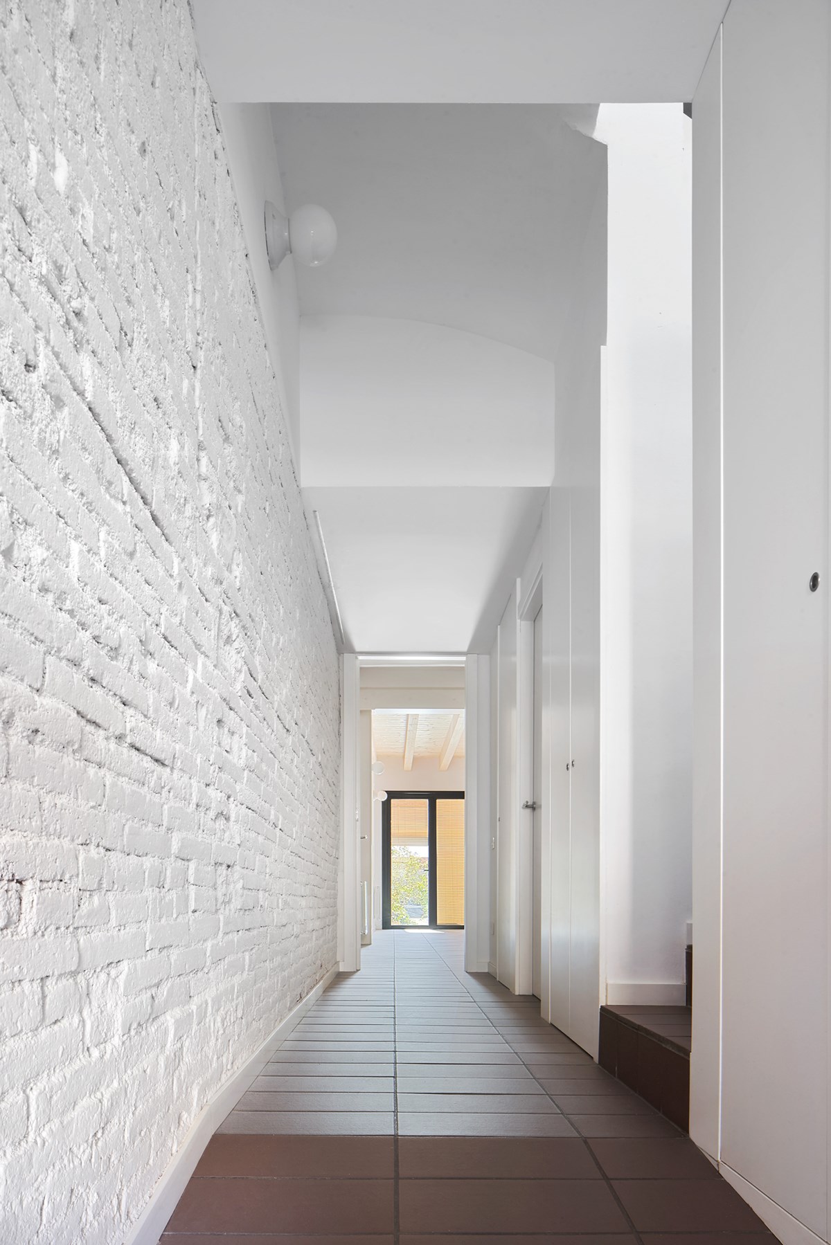 82SAN - Narrow Row House Transformed into Energy-Efficient Family Home