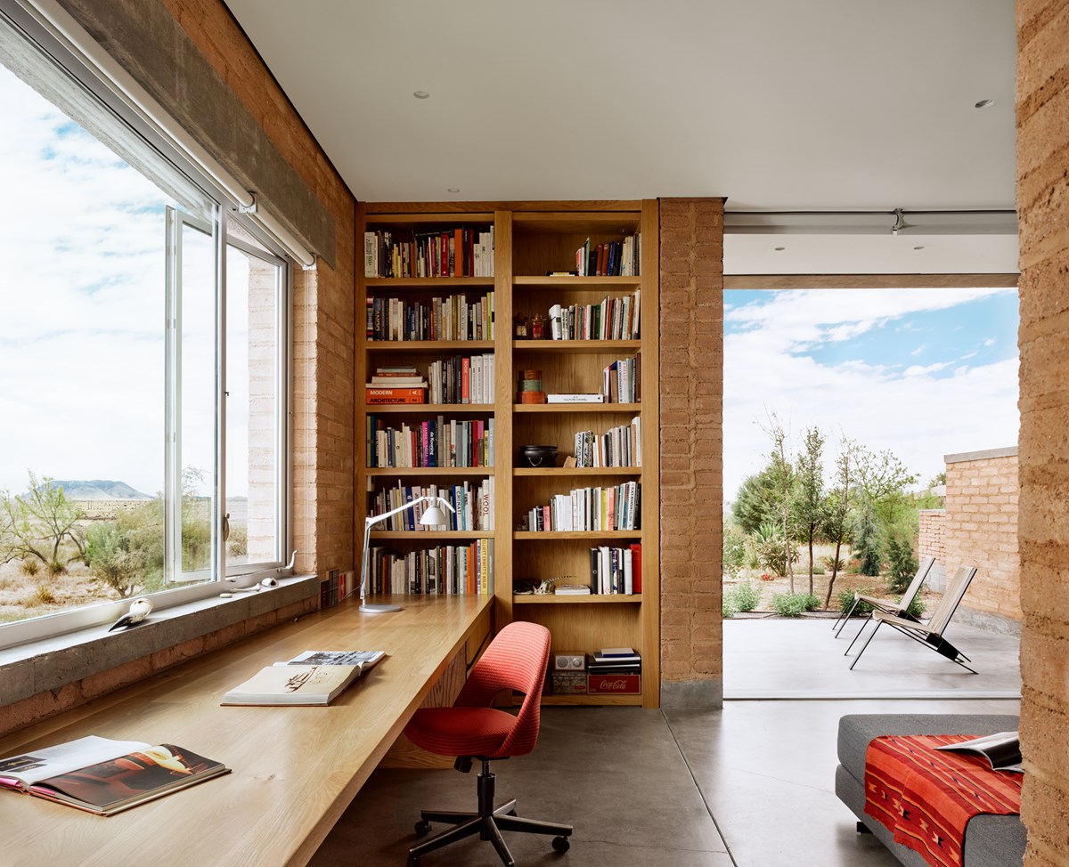 Marfa Suite Extension House by DUST