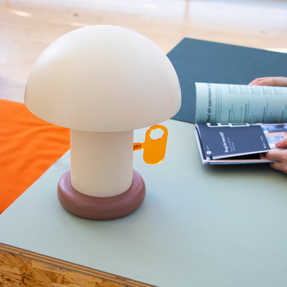 Warble Table Lamp by Jielin Chen