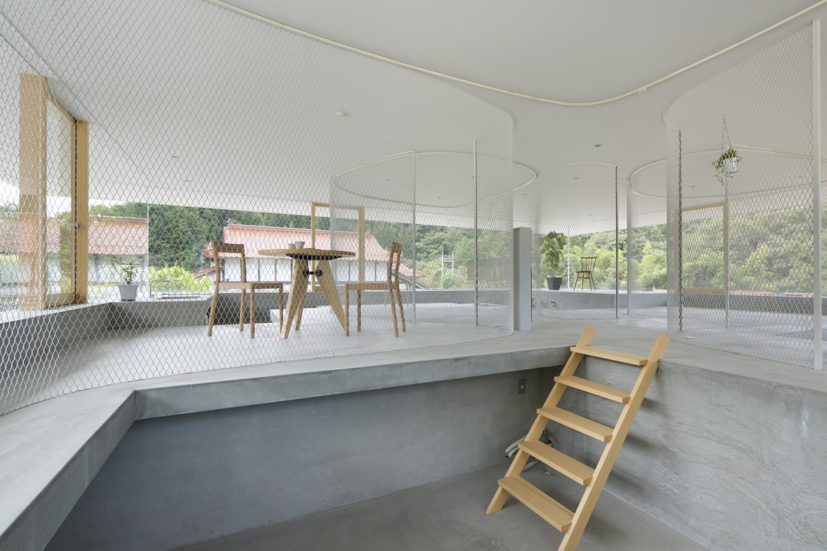 Hiroshima Hut by Suppose Design Office