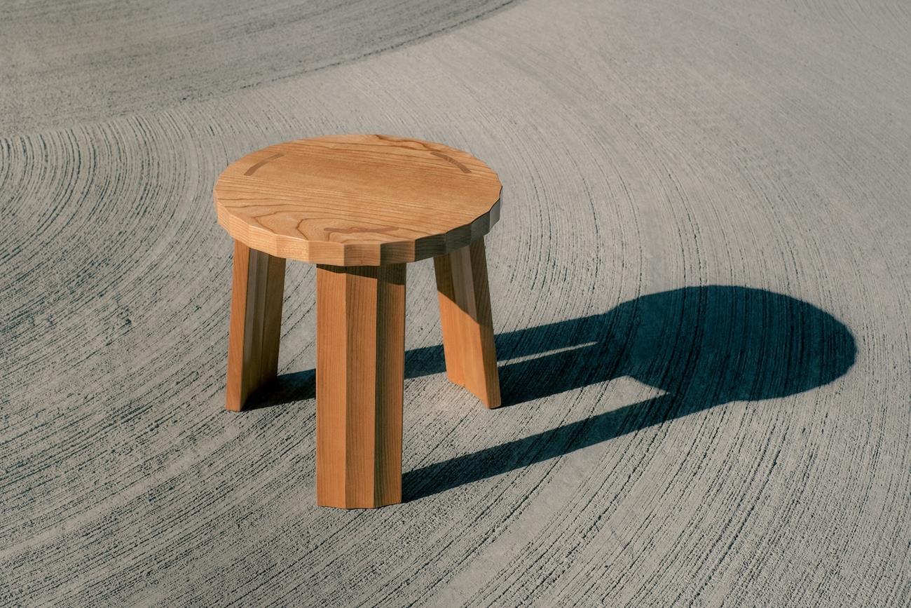 The Fold Stool by Vivian Chen – A Stunning Play of Light and Geometry