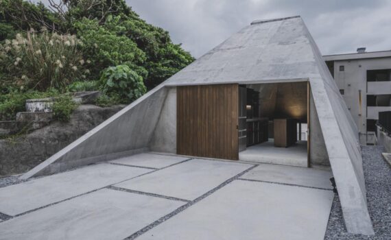 Pyramid Hut by IGArchitects: Modern Minimalism Inspired by Okinawan Tombs