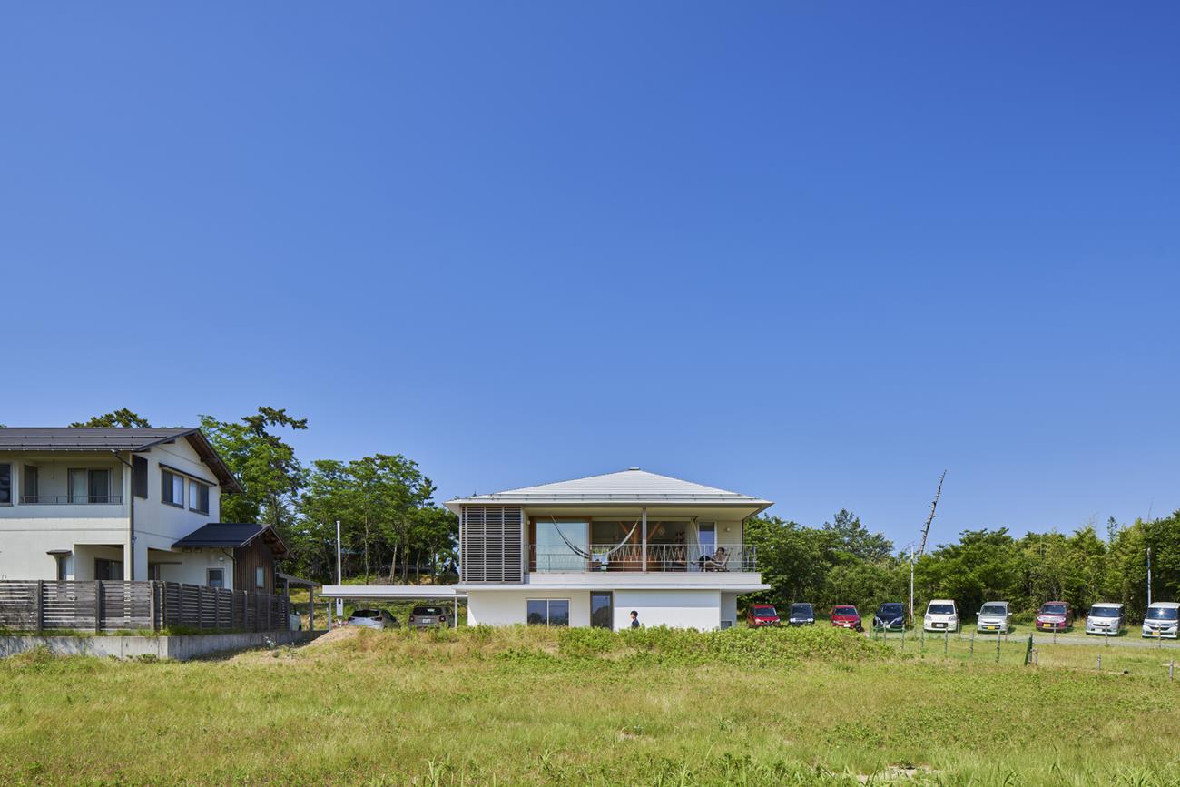 A Harmonious Blend of Nature and Architecture: Toga House by Takeru Shoji Architects