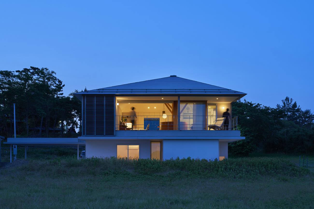 A Harmonious Blend of Nature and Architecture: Toga House by Takeru Shoji Architects