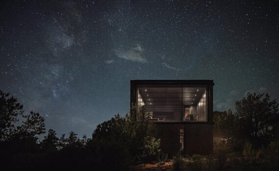 Telescope House in Sedona: A Stunning Desert Retreat by Wendell Burnette Architects