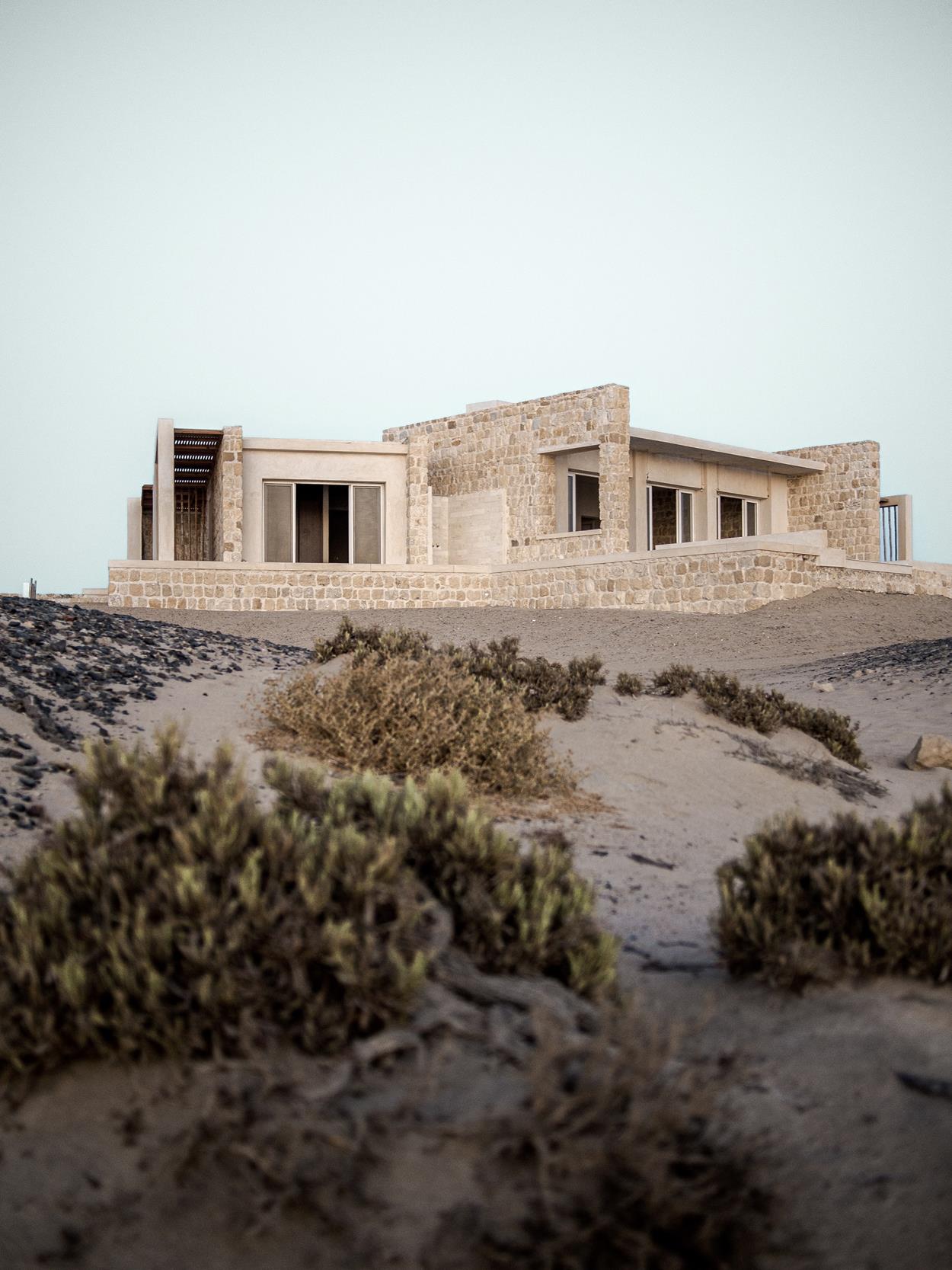 Breathing Beach House: A Sustainable Desert Retreat by Karm Architecture Lab